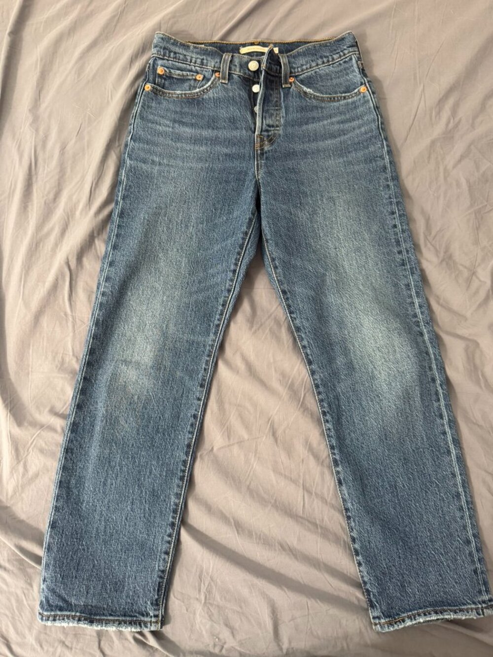 Levi's Wedgie Straight, Size 24